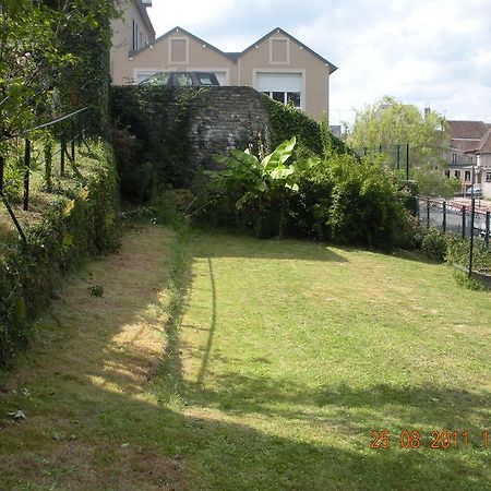 Maison Du Moulinassou Saint-Yrieix-la-Perche Kültér fotó